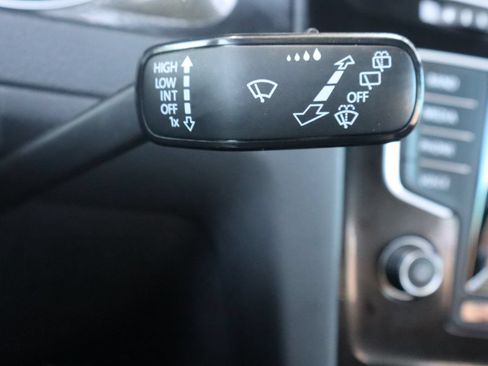 Used 2015 Volkswagen GTI Autobahn w/ Lighting Package (SEL) FWD image 37