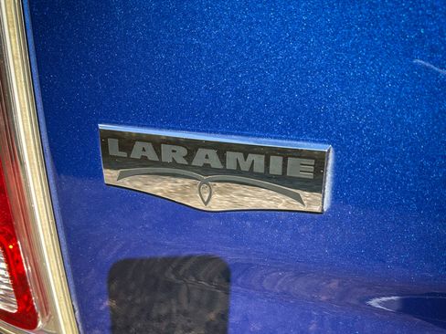 Used 2014 RAM 1500 Laramie image 9