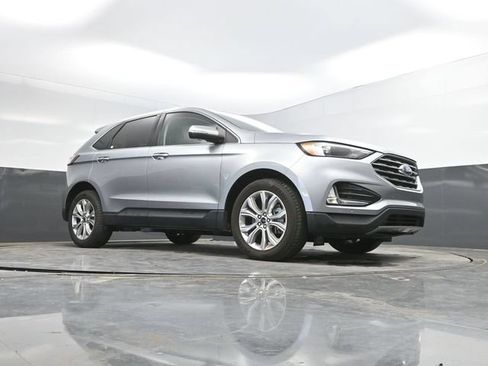 Used 2024 Ford Edge Titanium AWD/4WD image 48