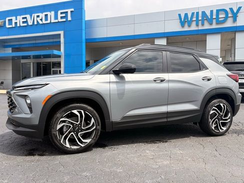 New 2026 Chevrolet TrailBlazer RS w/ Convenience Package FWD image 8