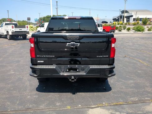 Used 2021 Chevrolet Silverado 1500 Custom AWD/4WD image 6