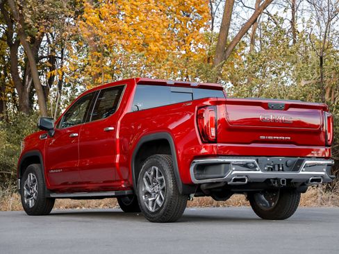 New 2026 GMC Sierra 1500 SLT w/ SLT Premium Plus Package image 7