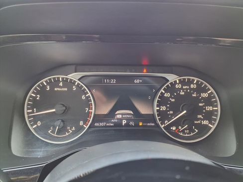 Used 2023 Nissan Pathfinder SL image 19