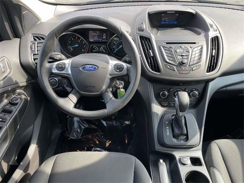 Used 2016 Ford Escape S image 7