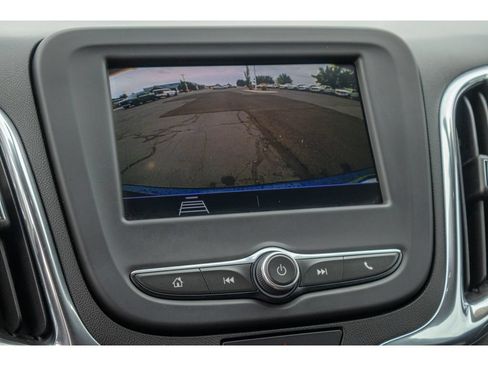 Used 2020 Chevrolet Equinox LT AWD/4WD image 24