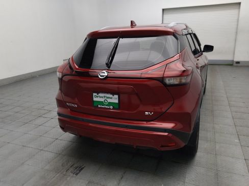 Used 2021 Nissan Kicks SV FWD image 7