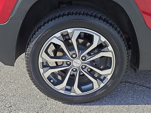 Used 2020 GMC Terrain SLT w/ Preferred Package image 7