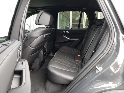 Used 2026 BMW X5 xDrive40i w/ Climate Comfort Package AWD/4WD image 12