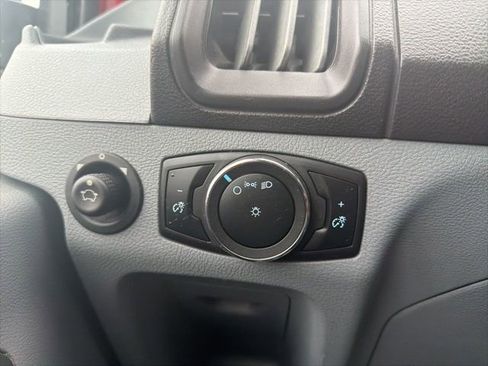 Used 2017 Ford Transit 150 XL image 19