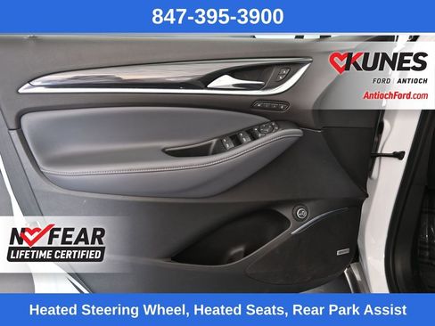 Used 2024 Buick Enclave Premium image 13