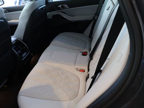 New 2026 BMW X5 xDrive40i w/ Climate Comfort Package image 19
