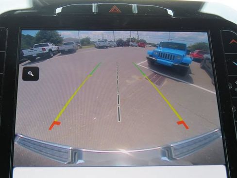 Used 2023 RAM 1500 Laramie AWD/4WD image 27