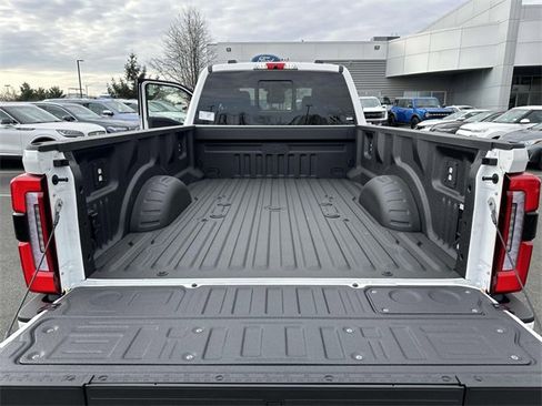 New 2025 Ford F350 Platinum image 10