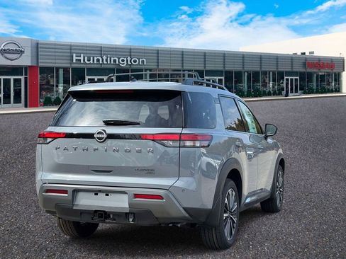New 2026 Nissan Pathfinder Platinum w/ Cargo Package AWD/4WD image 3