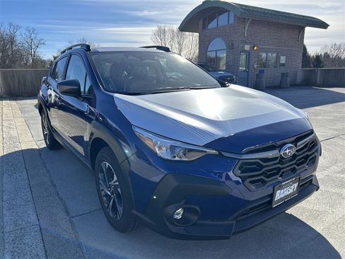 New 2025 Subaru Crosstrek 2.5i Premium image 2