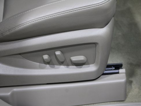 Used 2016 Chevrolet Tahoe LT w/ Luxury Package image 32