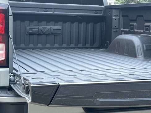 New 2026 GMC Sierra 1500 Elevation AWD/4WD image 10
