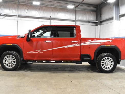 Used 2024 GMC Sierra 2500 SLT w/ SLT Convenience Package image 21