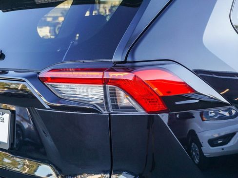 Used 2023 Toyota RAV4 XLE image 8