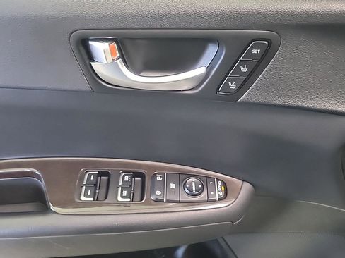 Used 2018 Kia Optima EX w/ Premium Package FWD image 35