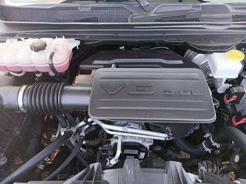 Used 2022 RAM 1500 Big Horn AWD/4WD image 28