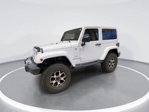 Used 2015 Jeep Wrangler Sahara w/ Connectivity Group image 4