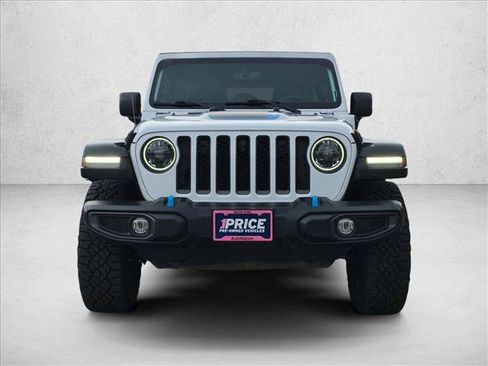 Used 2023 Jeep Wrangler Unlimited Rubicon 4xe w/ Cold Weather Group AWD/4WD image 2