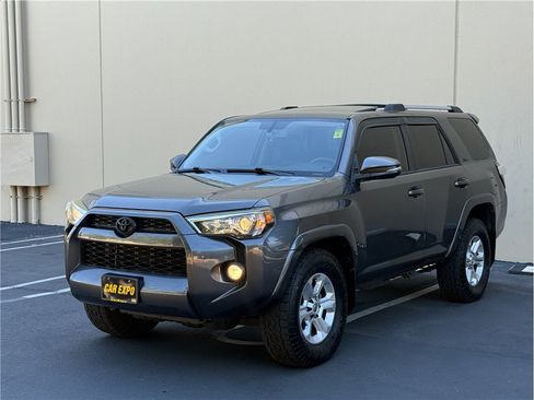Used 2015 Toyota 4Runner SR5 Premium RWD image 4
