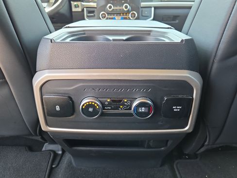 Certified 2024 Ford Expedition XLT RWD image 13