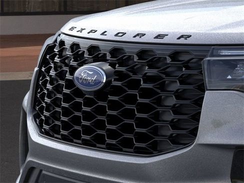 New 2026 Ford Explorer ST-Line w/ Premium Package image 17