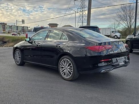 Used 2025 Mercedes-Benz CLA 250 4MATIC image 6