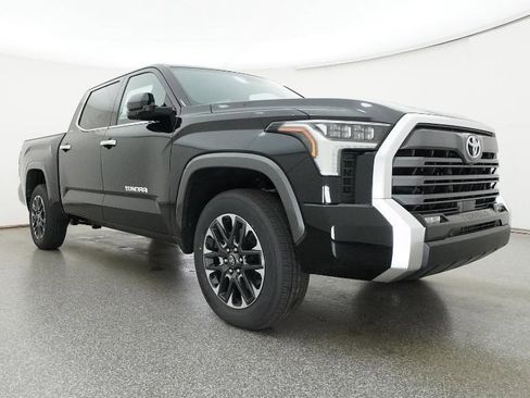 New 2026 Toyota Tundra Limited AWD/4WD image 9
