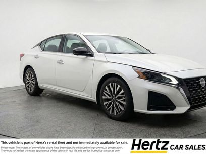 Used 2025 Nissan Altima 2.5 SV