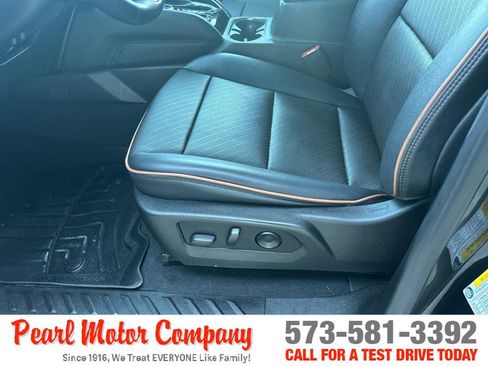 Certified 2024 GMC Canyon AT4 w/ AT4 Premium Package image 10