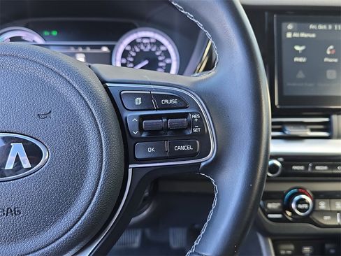 Used 2020 Kia Niro LXS image 20