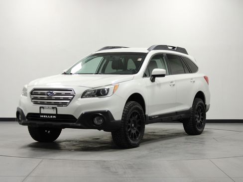 Used 2017 Subaru Outback 2.5i Premium image 8