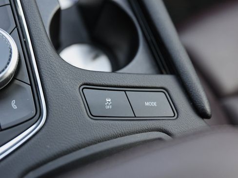 Used 2024 Cadillac XT6 Premium Luxury image 35