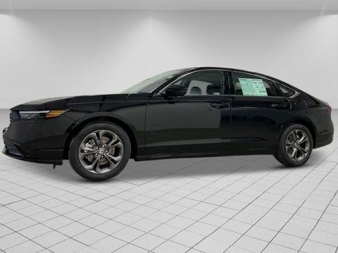 New 2025 Honda Accord EX-L image 2