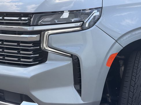 Used 2023 Chevrolet Tahoe LT w/ LT Signature Package RWD image 8