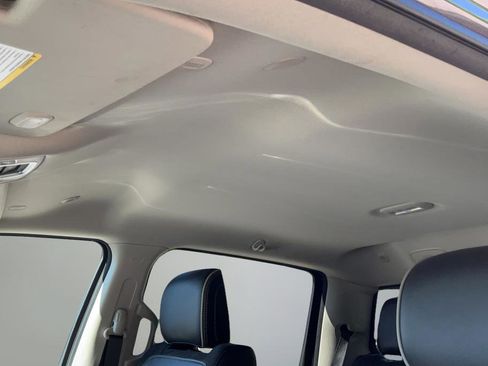 Used 2022 RAM 1500 Laramie AWD/4WD image 18