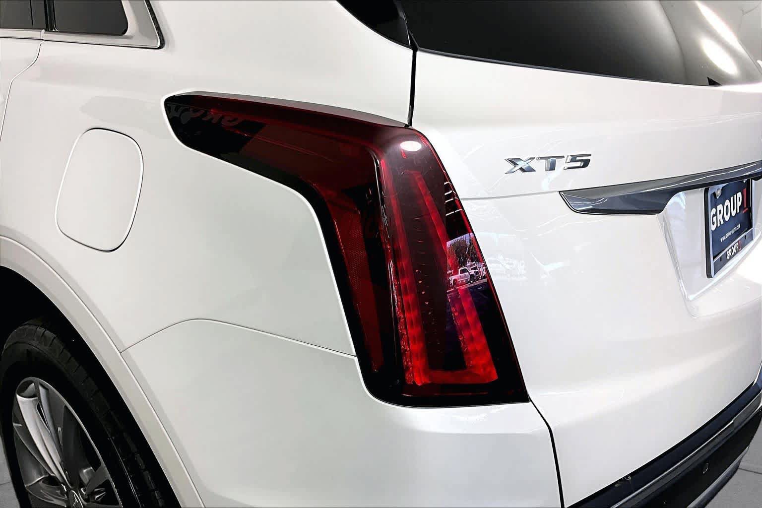 Used 2024 Cadillac XT5 Premium Luxury w/ Technology Package FWD image 29