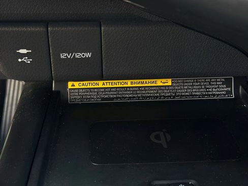 Used 2019 Toyota Camry XSE FWD image 31