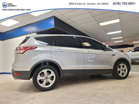 Used 2015 Ford Escape SE image 5