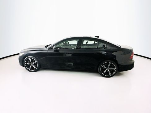 Used 2024 Volvo S60 B5 Plus image 4