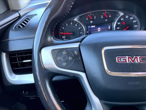 Used 2021 GMC Terrain SLE image 24
