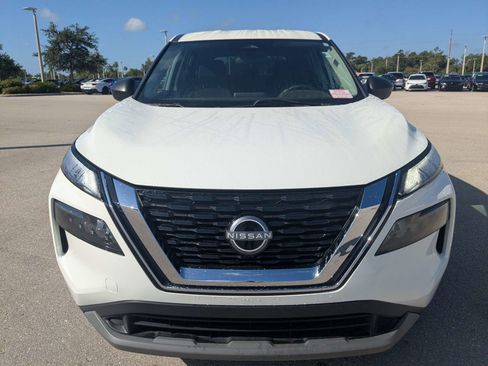 Used 2023 Nissan Rogue S AWD/4WD image 3