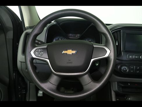 Used 2018 Chevrolet Colorado W/T w/ WT Convenience Package RWD image 20