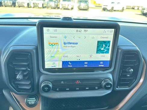 Used 2022 Ford Bronco Sport Outer Banks w/ Tech Package AWD/4WD image 23
