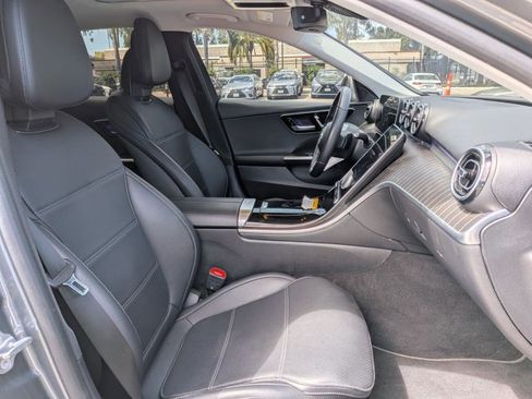 Used 2023 Mercedes-Benz C 300 Sedan image 21