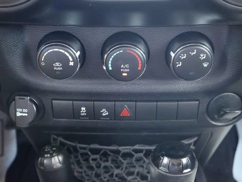 Used 2014 Jeep Wrangler Sport w/ 32" Tire & Wheel Group AWD/4WD image 10